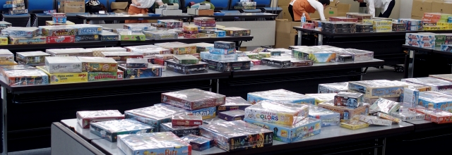 年に一度の大放出！ ボードゲーム専門店3店合同の中古・ワケありセールが開催されました