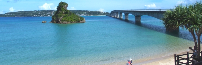 めんそーれ！ 照りつける太陽が眩しい沖縄のボードゲームカフェ&バー『五郎茶屋』は女性店長がお出迎え！